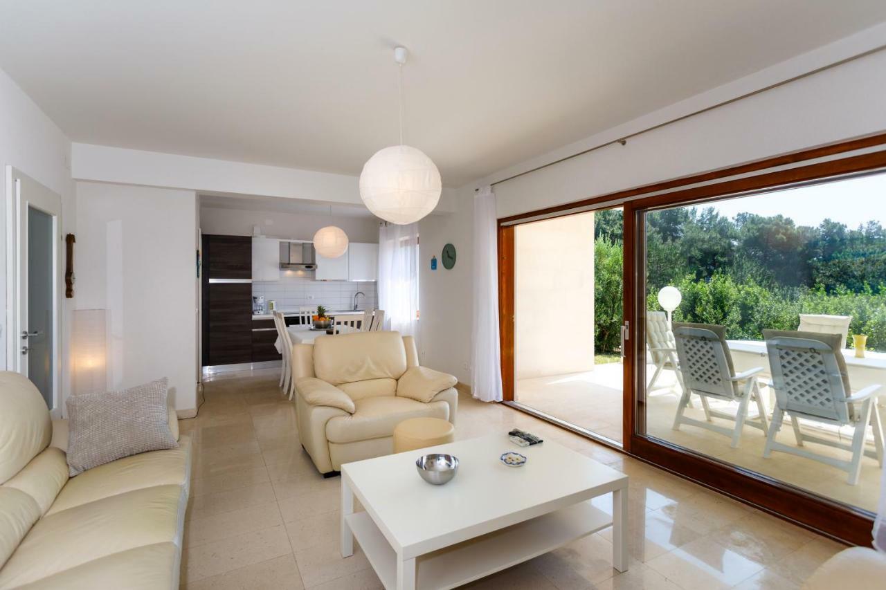 Apartman Jezevac Đảo Krk Ngoại thất bức ảnh