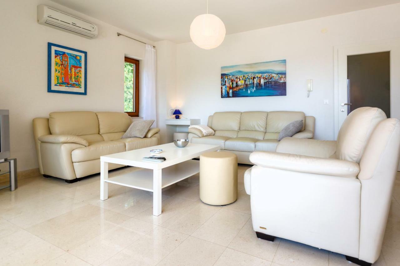 Apartman Jezevac Đảo Krk Ngoại thất bức ảnh