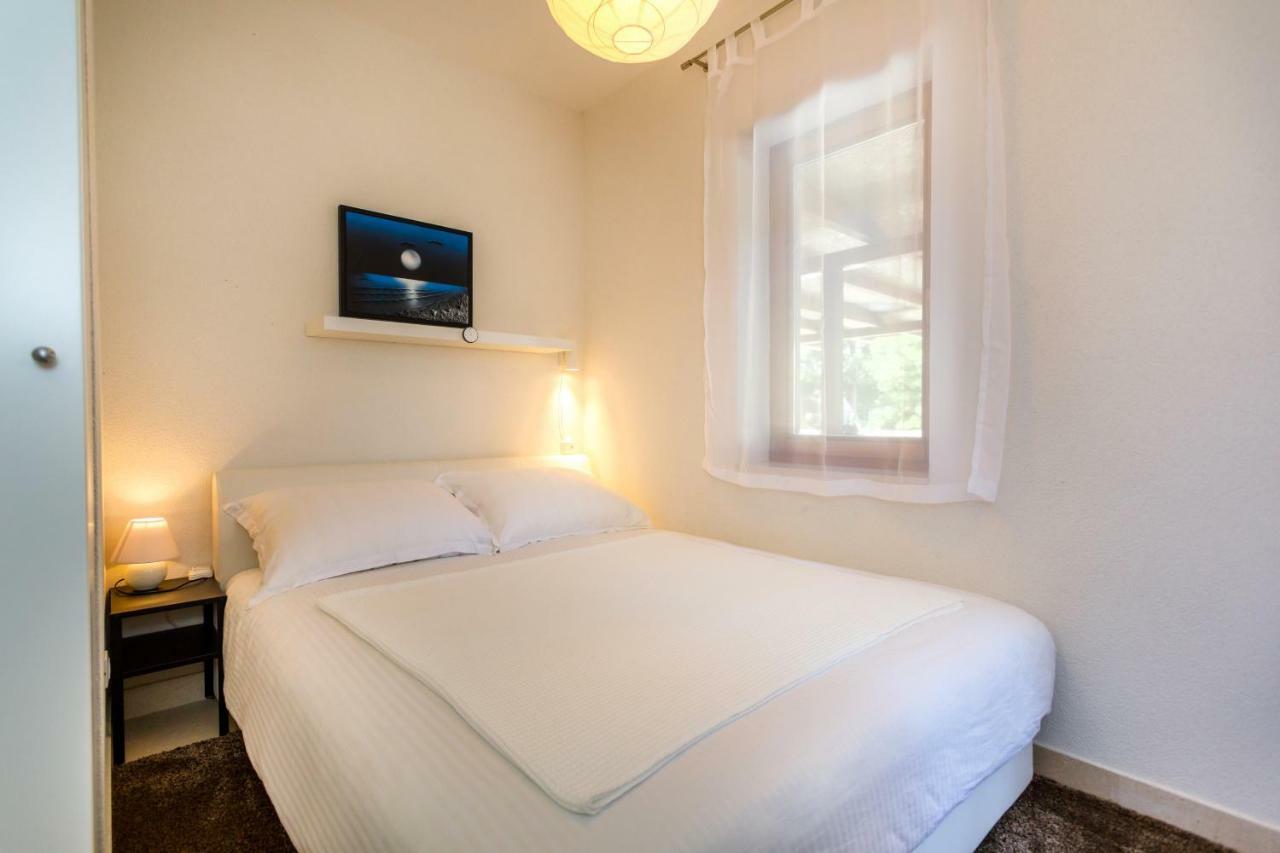 Apartman Jezevac Đảo Krk Ngoại thất bức ảnh