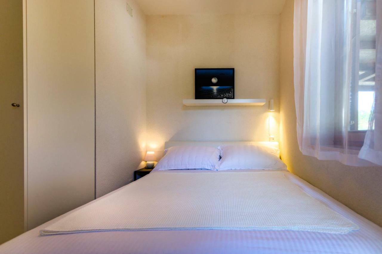 Apartman Jezevac Đảo Krk Ngoại thất bức ảnh